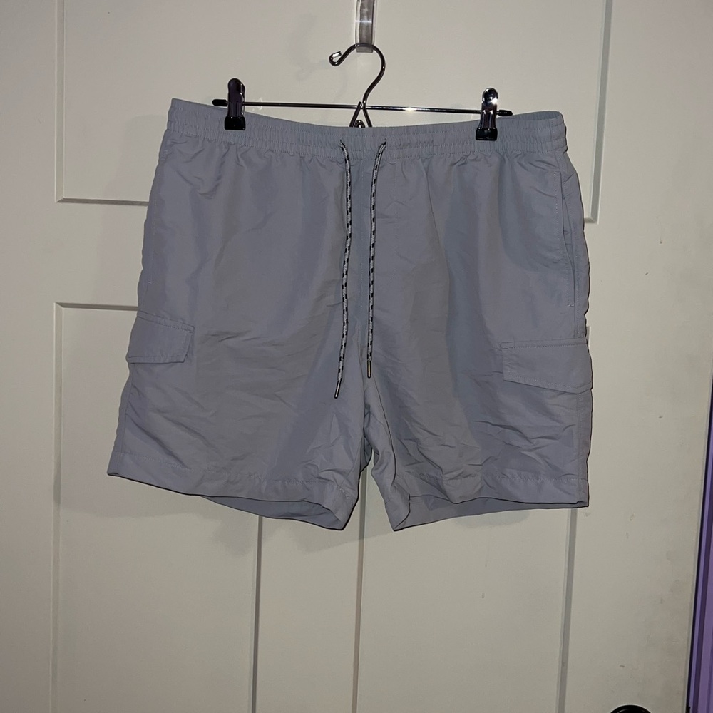 Men's Gray Cargo Shorts
